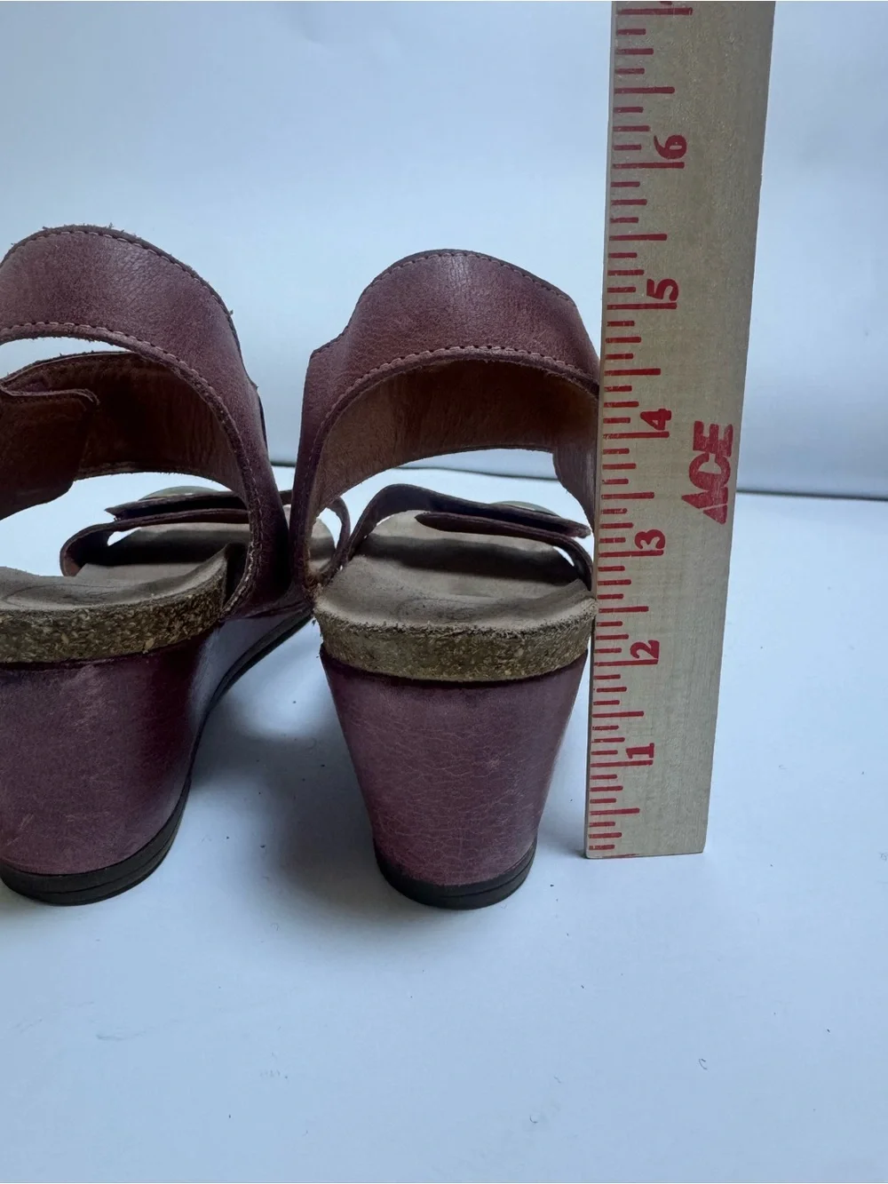 Taos Carousel 2 Strappy Wedge Sandals Women’s Size 41